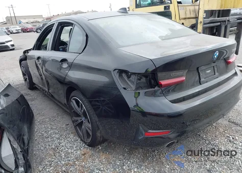 2022 BMW 3 Series 330E z USA, uszkodzony, nr VIN 3MW5P7J07N8C35403